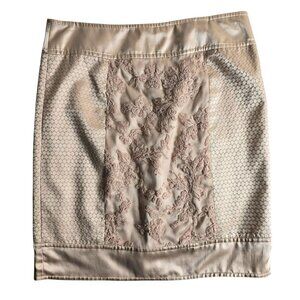 BCBG MAXAZRIA Silk Blend Lace Pencil Skirt Size 2 Small